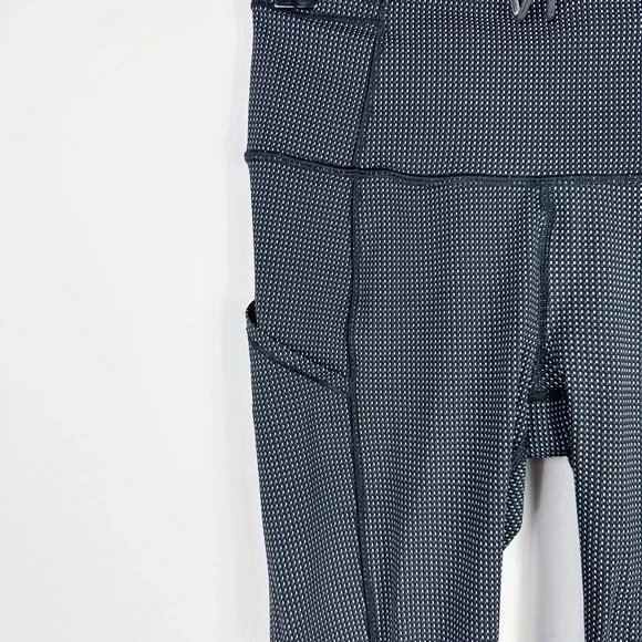 Lululemon Womens Fast and Free Tight 25" Reflective Pocket Running Workout Sz 4 - Picture 5 of 11